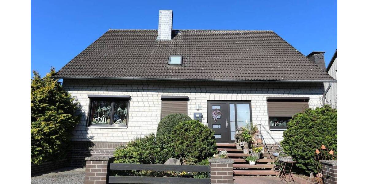 Mehrfamilienhaus, Wohnhaus Gifhorn - 8 Zimmer, 209 m&sup2;, 365.000&euro; | Angebot:26499070