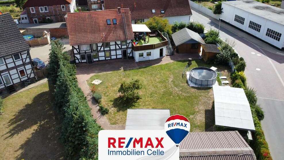 Haus zum Kaufen in Salzgitter Heerte 269.000 € 275 m²