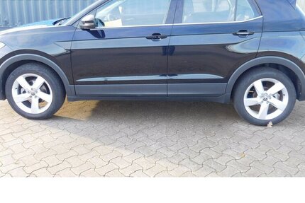 VW T-Cross 1.0 Life BMT TSI Klima Navi 39.500 km 16.990 &euro; Vordorf 38533
