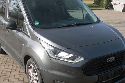 Ford Tourneo Connect 148.000 km 13.300 &euro; Didderse 38530