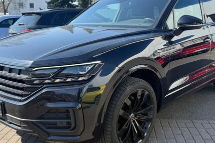 VW Touareg 118.475 km 37.990 &euro; Braunschweig 38122