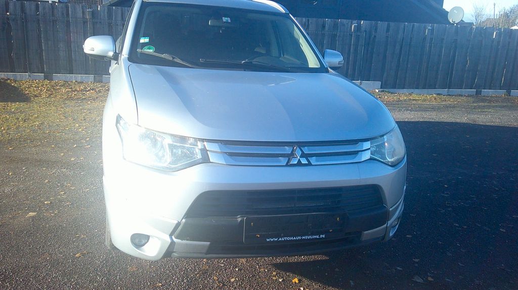 Mitsubishi Outlander 225.000 km 6.500 € Rötgesbüttel 38531