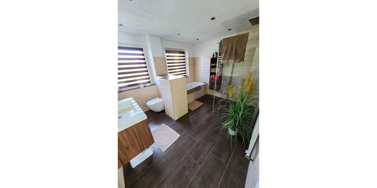 Reihenmittelhaus Salzgitter Lebenstedt - 3 Zimmer, 94 m&sup2;, 285.000&euro; | Angebot:25721092