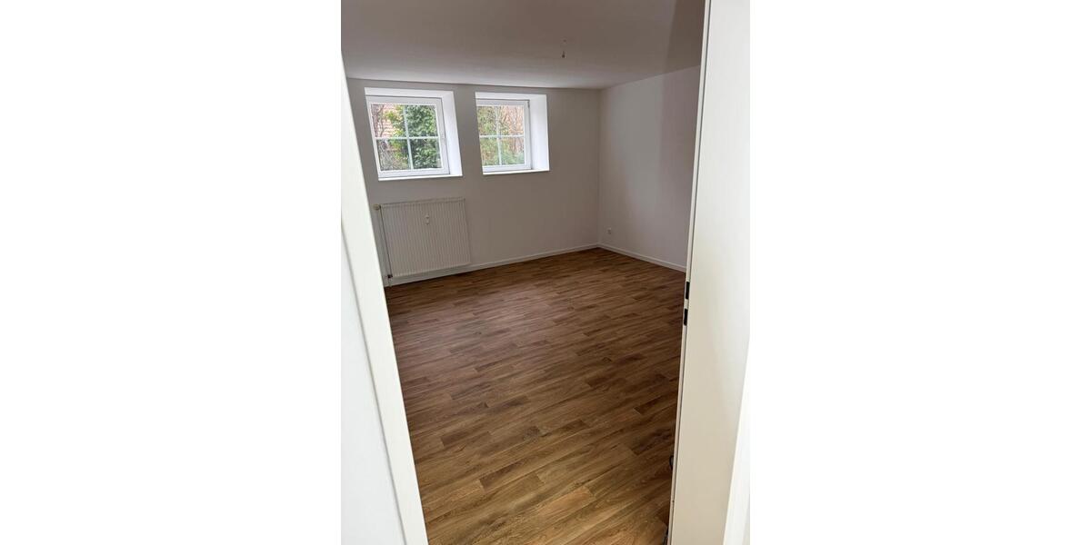 Erdgeschoßwohnung Sickte - 3 Zimmer, 80 m&sup2;, 740&euro; | Angebot:24673986