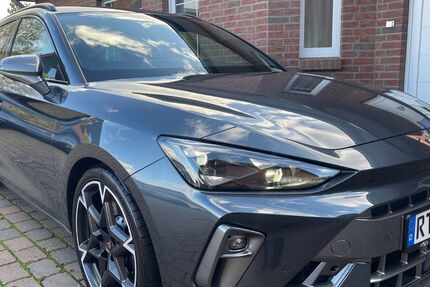 Cupra Leon 8.000 km 34.999 &euro; Vechelde 38159