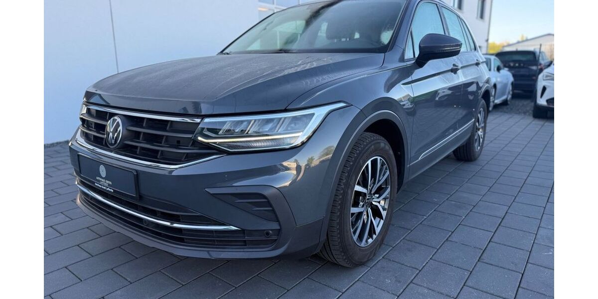VW Tiguan 38.000 km 27.490 &euro; Ilsede 31246