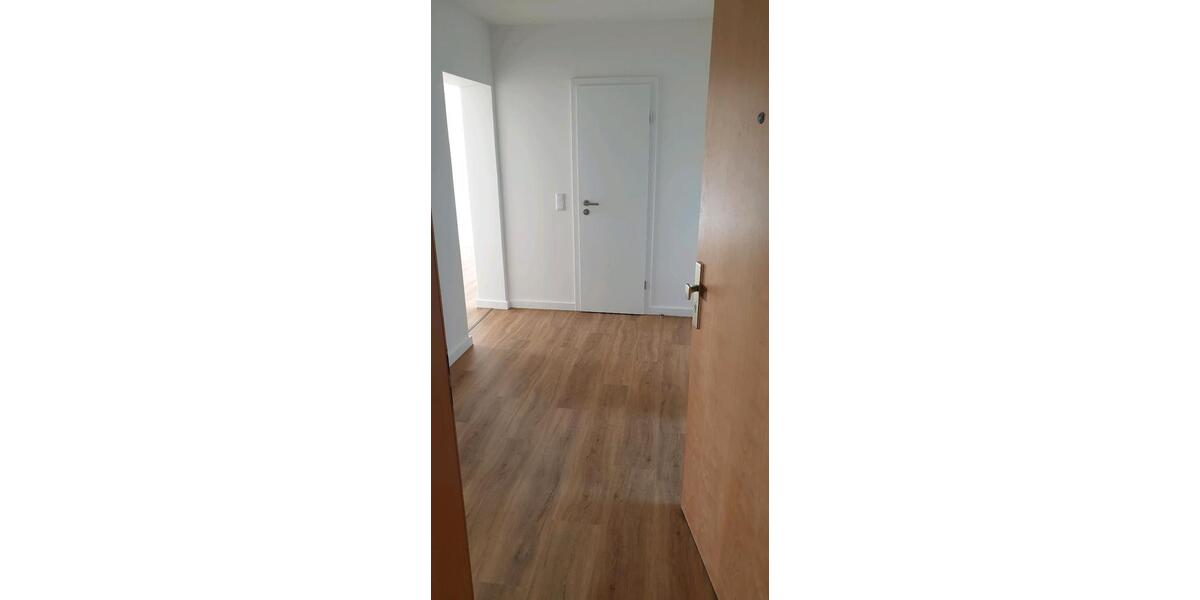 Etagenwohnung Lehre - 3 Zimmer, 67 m&sup2;, 890&euro; | Angebot:24180585