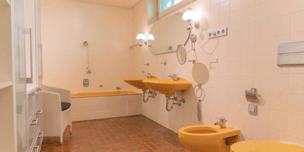 Mehrfamilienhaus, Wohnhaus Braunschweig Weststadt - 1 Zimmer, 304 m&sup2;, 745.000&euro; | Angebot:23956965