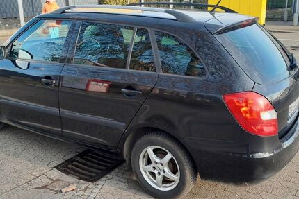 Skoda Fabia 286.600 km 1.000 &euro; Braunschweig 38122