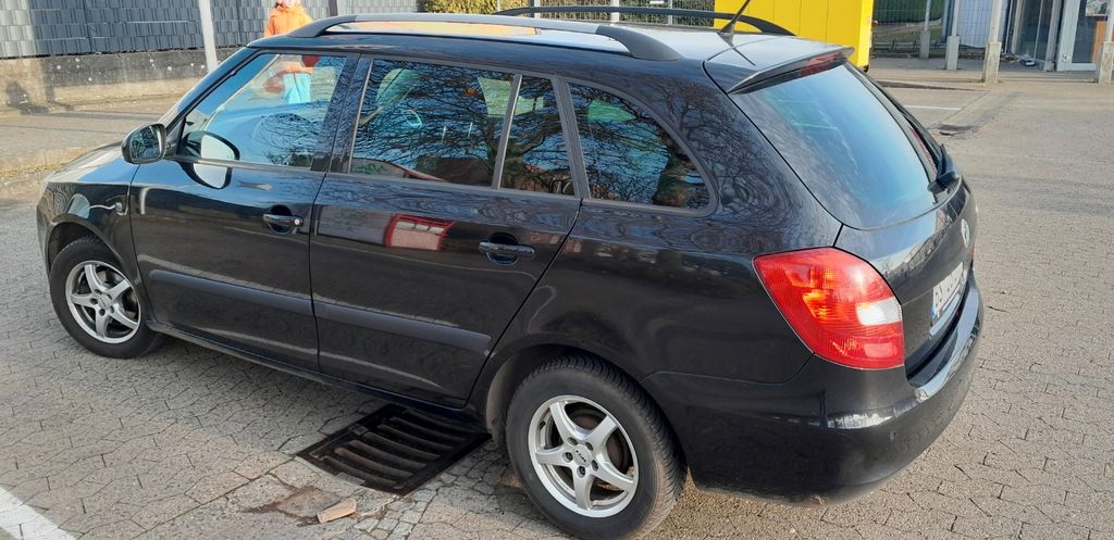 Skoda Fabia 286.600 km 1.000 &euro; Braunschweig 38122