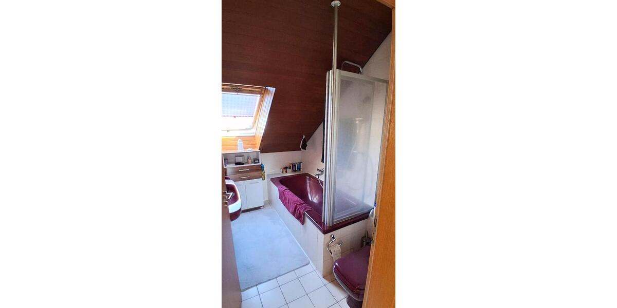 Etagenwohnung Wolfsburg Ehmen - 4 Zimmer, 90 m&sup2;, 810&euro; | Angebot:26675280