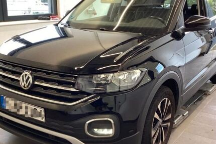 VW T-Cross 76.000 km 17.999 &euro; Meine 38527