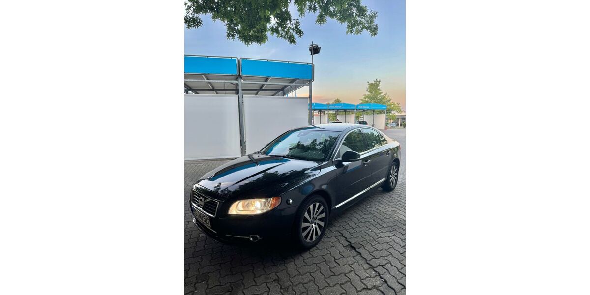 Volvo S80 210.000 km 9.500 &euro; Braunschweig 38106