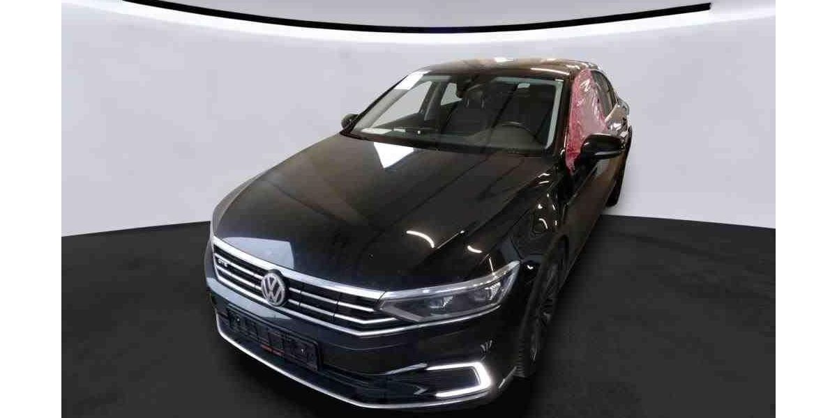 VW Passat 99.095 km 17.990 &euro; Peine 31226