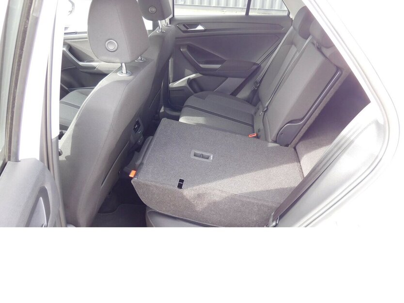 VW T-Roc 1.0 Life TSI BMT Navi Klima Alu 19.990 km 20.990 € Vordorf 38533