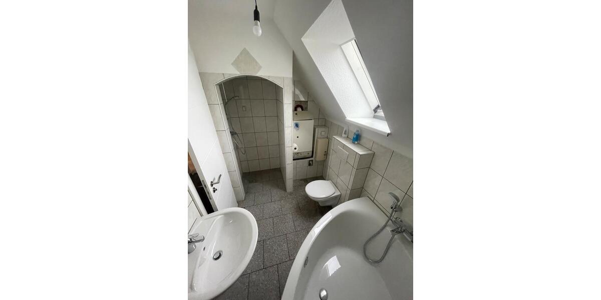 Dachgeschoßwohnung Peine Südstadt - 1 Zimmer, 55 m&sup2;, 410&euro; | Angebot:24853043