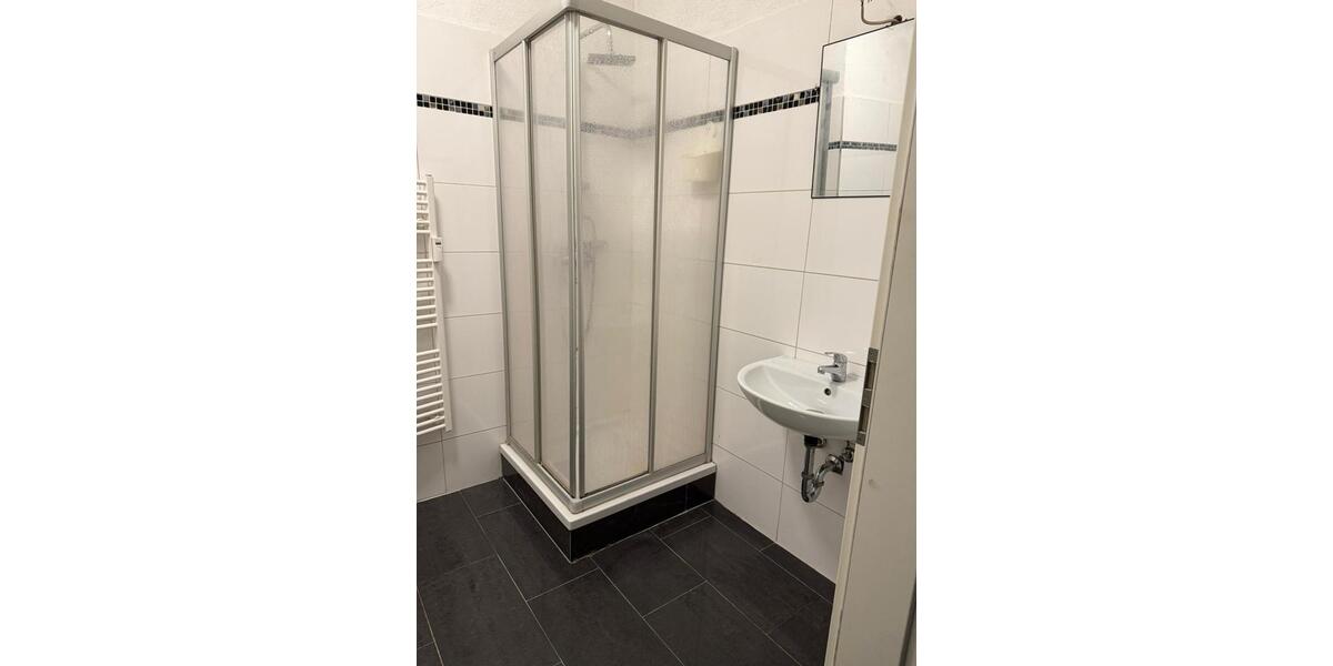 Etagenwohnung Braunschweig Broitzem - 1 Zimmer, 30 m&sup2;, 620&euro; | Angebot:25895340