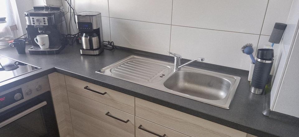 Etagenwohnung Vechelde - 5 Zimmer, 95 m&sup2;, 900&euro; | Angebot:26134002