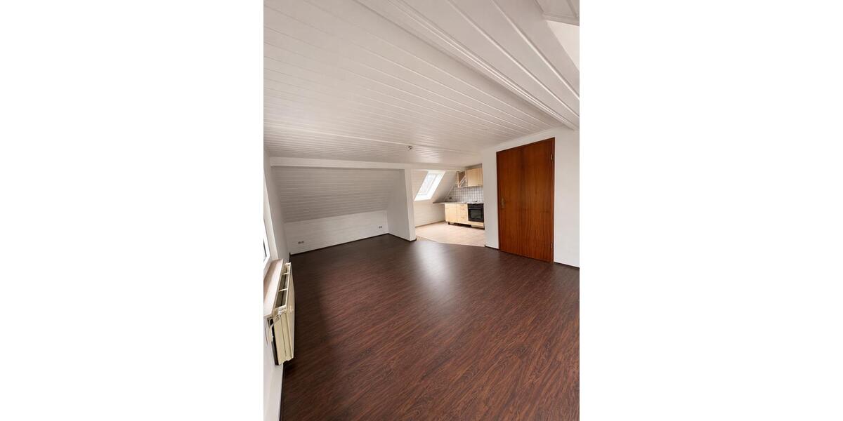 Dachgeschoßwohnung Wolfsburg Alt-Wolfsburg - 2 Zimmer, 50 m&sup2;, 590&euro; | Angebot:26644682