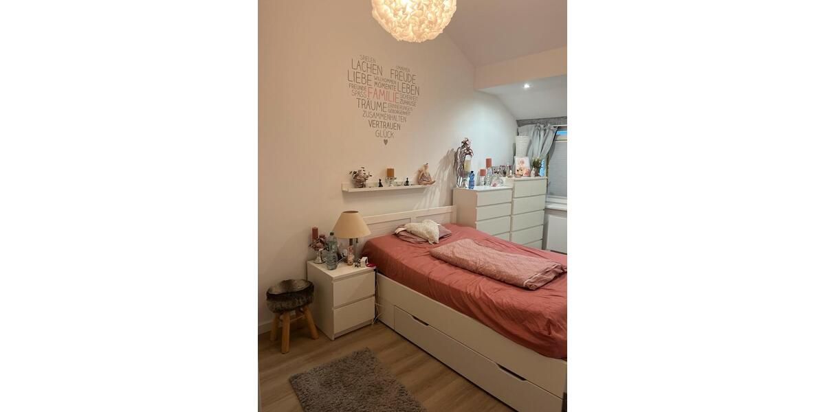 Reihenhaus Cremlingen - 4 Zimmer, 120 m&sup2;, 1.600&euro; | Angebot:27607819