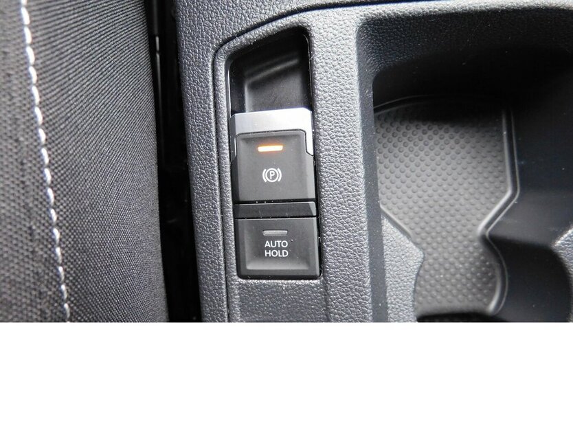 VW T-Roc 1.5 Life TSI BMT Navi Klima Standheizung 29.700 km 23.990 € Vordorf 38533