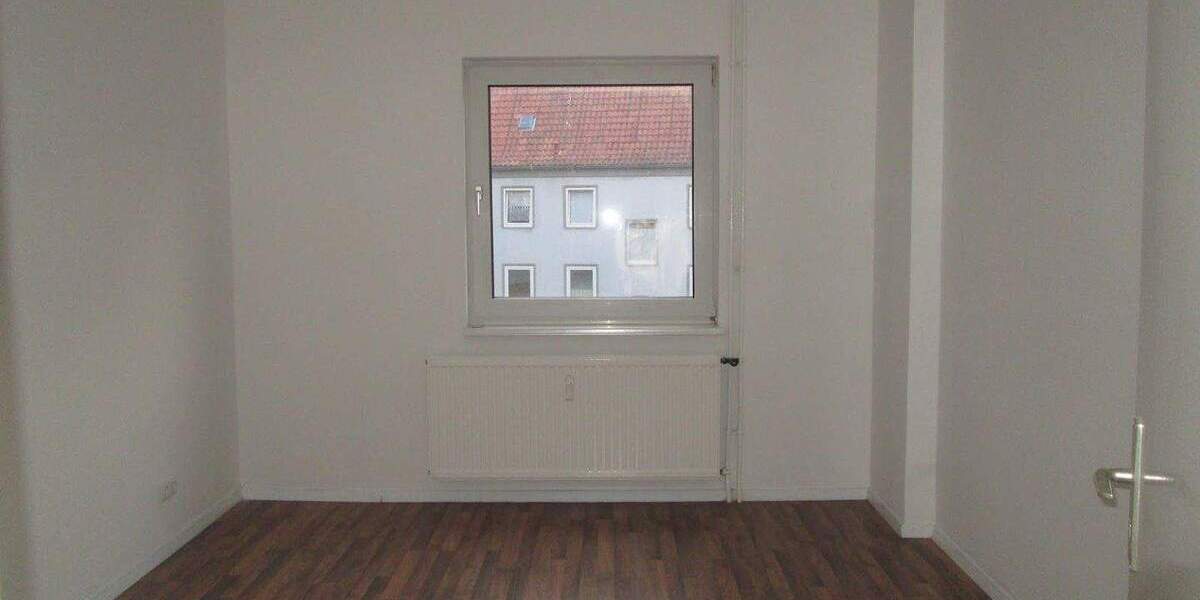 Etagenwohnung Salzgitter Lebenstedt - 3 Zimmer, 52 m&sup2;, 311&euro; | Angebot:25779268
