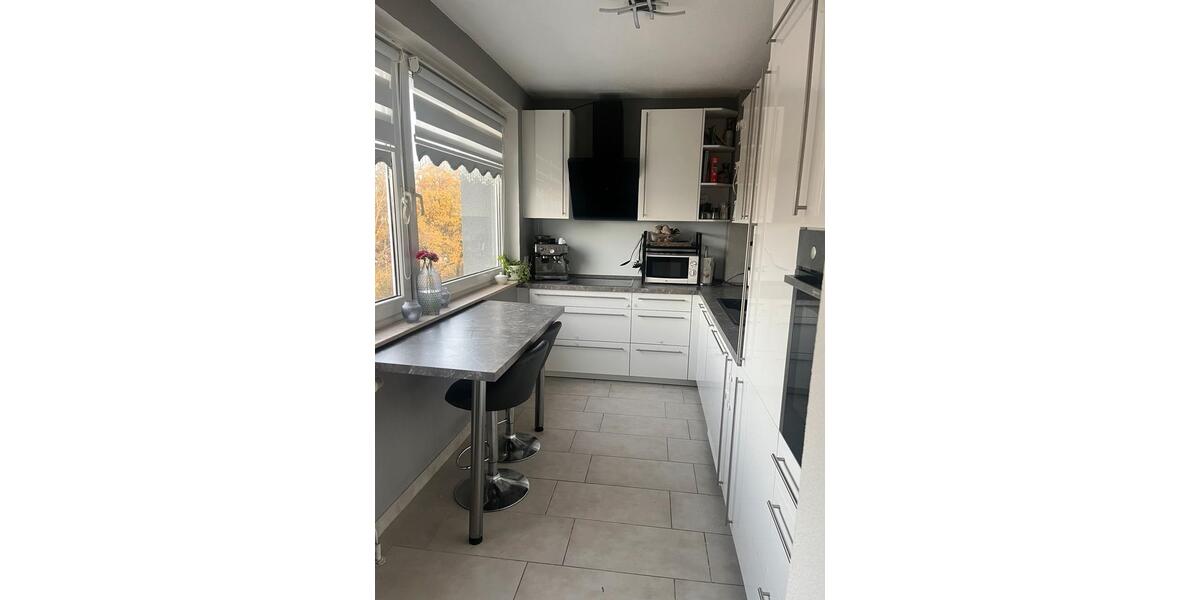 Etagenwohnung Wolfsburg Detmerode - 4 Zimmer, 89 m&sup2;, 180.000&euro; | Angebot:23828785