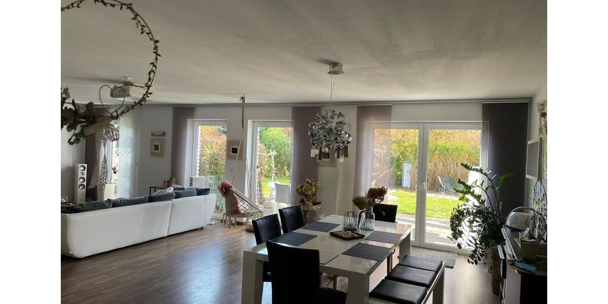 Einfamilienhaus Schwülper - 7 Zimmer, 197 m&sup2;, 749.000&euro; | Angebot:24685418