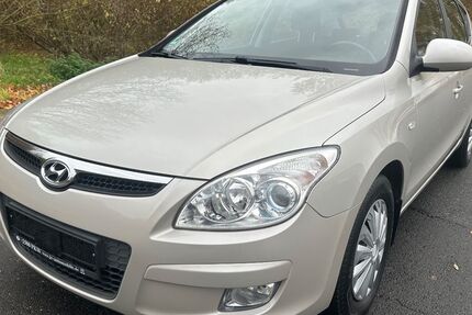 Hyundai i30 47.000 km 5.990 &euro; Salzgitter 38229