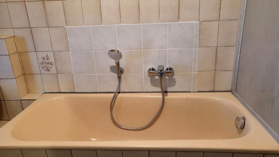 Einfamilienhaus Hillerse - 8 Zimmer, 220 m&sup2;, 1.500&euro; | Angebot:25973906