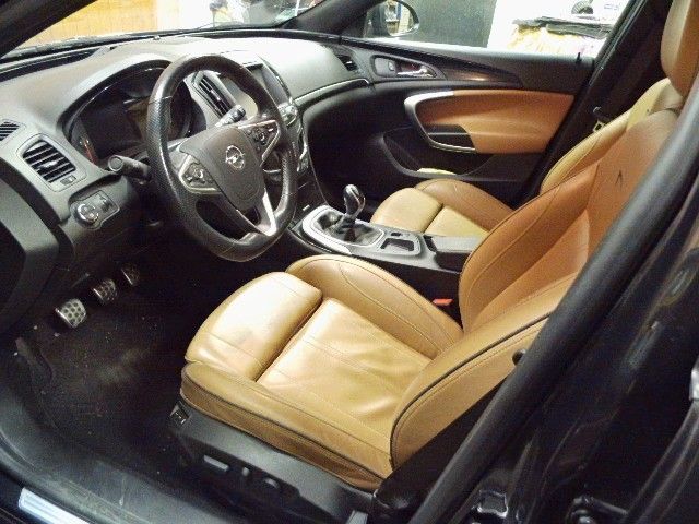 Opel Insignia 105.000 km 11.250 € Salzgitter 38239