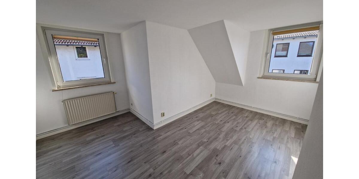 Dachgeschoßwohnung Braunschweig Nordstadt - 1 Zimmer, 59 m&sup2;, 450&euro; | Angebot:25890694