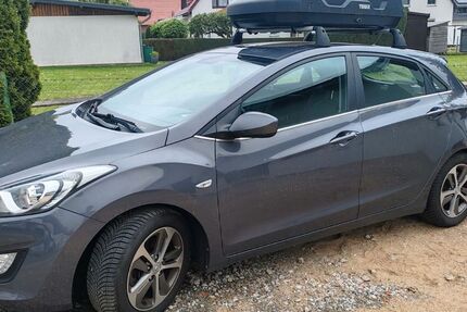 Hyundai i30 195.000 km 5.444 &euro; Söhlde 31185