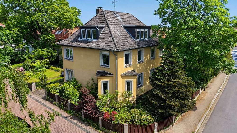 Einfamilienhaus Braunschweig Heidberg-Melverode - 9 Zimmer, 260 m&sup2;, 925.000&euro; | Angebot:26867087