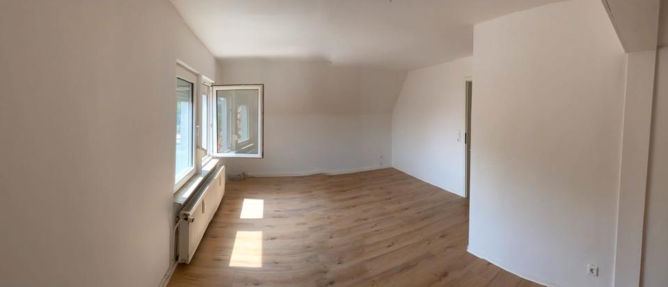 Dachgeschoßwohnung Wolfsburg Alt-Wolfsburg - 2.5 Zimmer, 61 m&sup2;, 600&euro; | Angebot:25956809