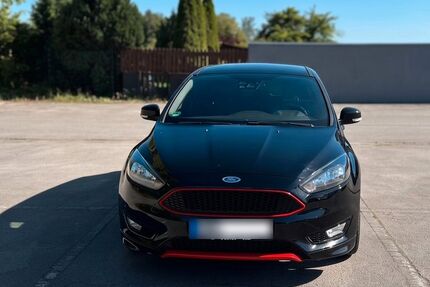 Ford Focus 87.600 km 9.950 &euro; Salzgitter 38229