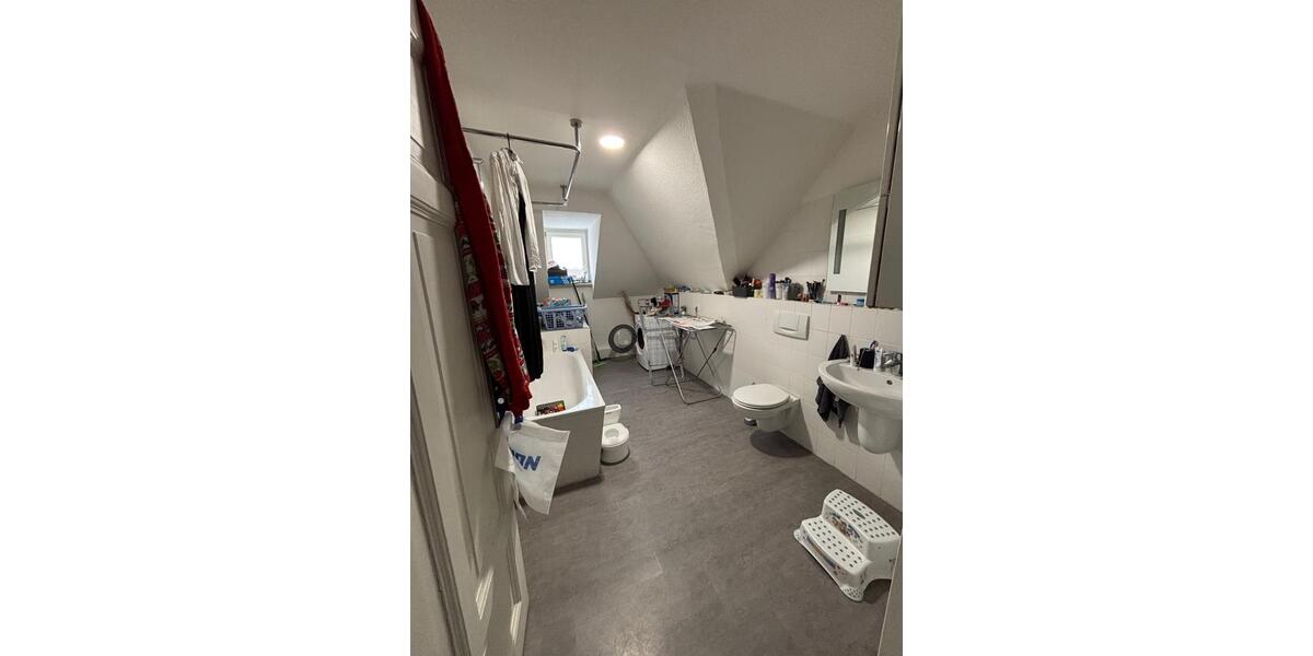 Dachgeschoßwohnung Braunschweig Wabe-Schunter-Beberbach - 2 Zimmer, 65 m&sup2;, 550&euro; | Angebot:24847363