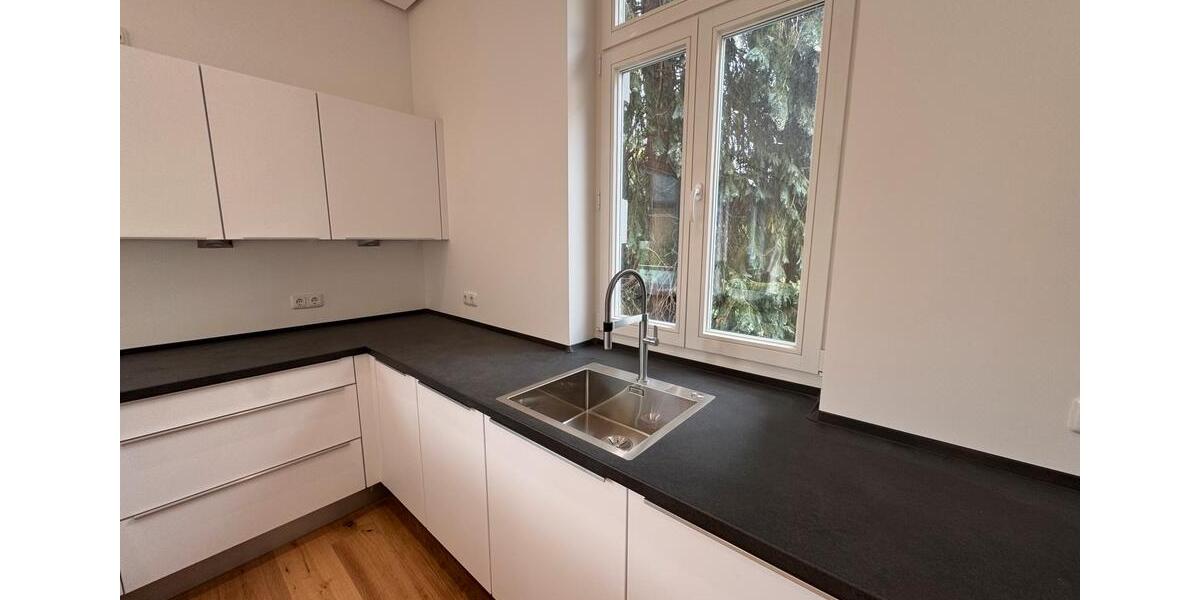 Etagenwohnung Braunschweig Lehndorf-Watenbüttel - 4.5 Zimmer, 187 m&sup2;, 2.800&euro; | Angebot:26056301