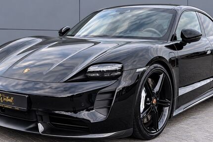 Porsche Taycan 68.490 km 77.900 &euro; Braunschweig 38102
