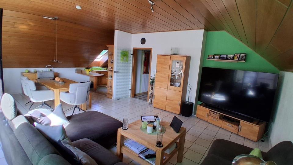 Dachgeschoßwohnung Wolfsburg Ehmen - 4 Zimmer, 90 m&sup2;, 810&euro; | Angebot:26480923