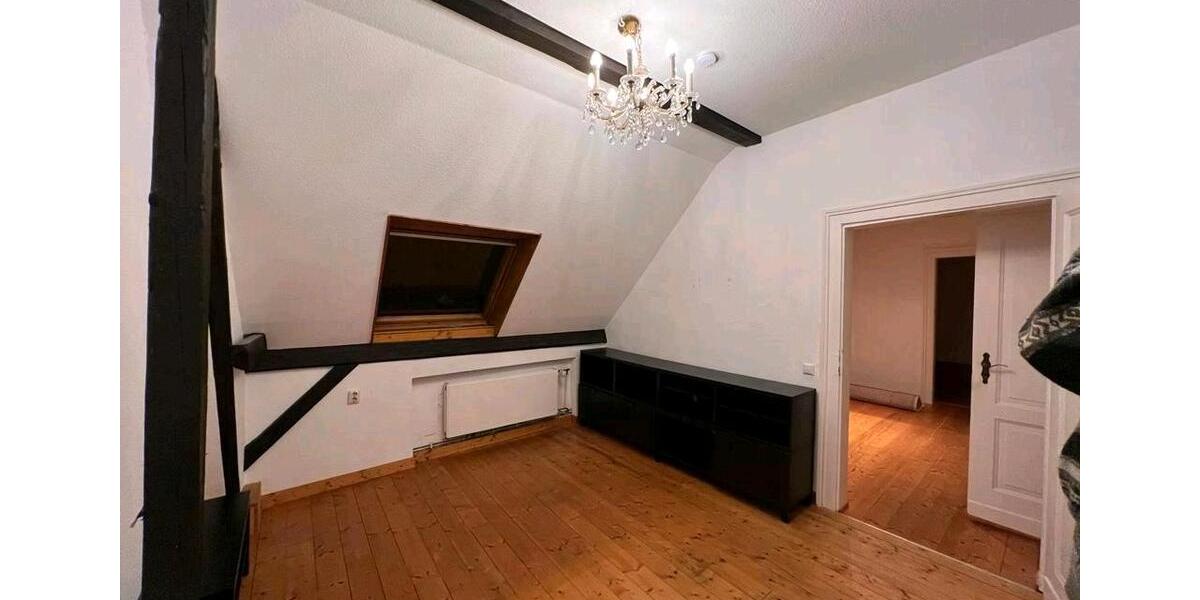 Dachgeschoßwohnung Wolfenbüttel Ahlum - 3 Zimmer, 75 m&sup2;, 750&euro; | Angebot:26561258