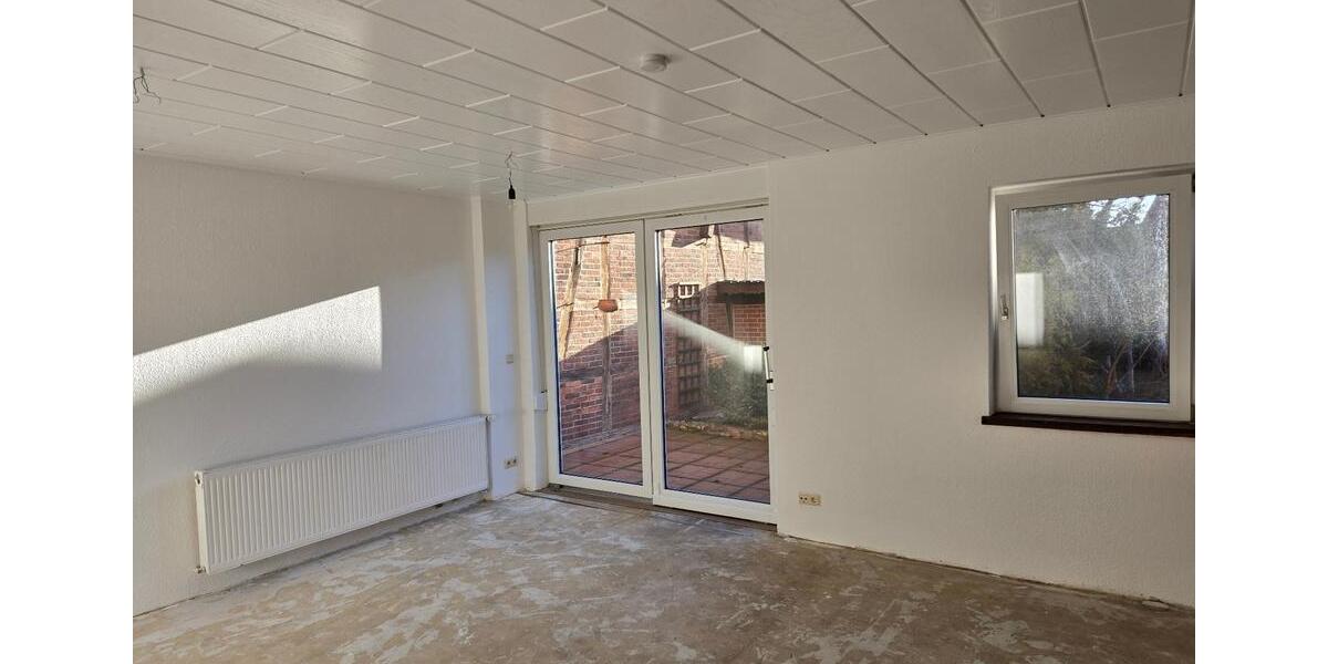 Erdgeschoßwohnung Adenbüttel - 3 Zimmer, 83 m&sup2;, 690&euro; | Angebot:25542313
