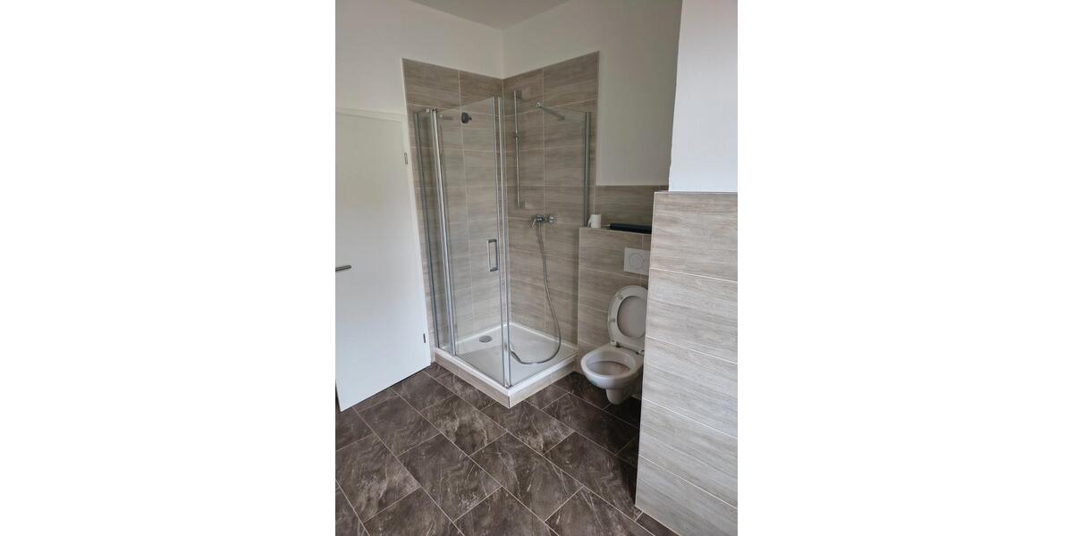 Etagenwohnung Braunschweig Broitzem - 11 Zimmer, 258 m&sup2;, 649.000&euro; | Angebot:26897771