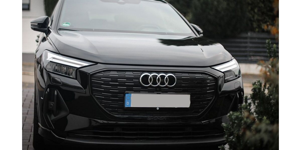 Audi Q4 e-tron 48.700 km 33.333 &euro; Wolfsburg 38444