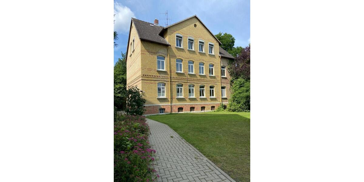 Dachgeschoßwohnung Braunschweig Broitzem - 5 Zimmer, 110 m&sup2;, 1.200&euro; | Angebot:24571863