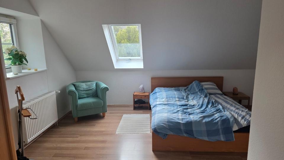 Dachgeschoßwohnung Schwülper - 3 Zimmer, 90 m&sup2;, 720&euro; | Angebot:26645675