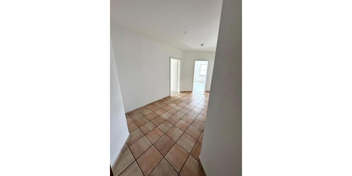 Etagenwohnung Isenbüttel - 2 Zimmer, 84 m&sup2;, 770&euro; | Angebot:25496026