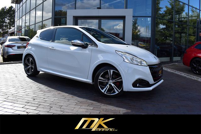 Peugeot 208 142.290 km 8.790 &euro; Braunschweig 38114