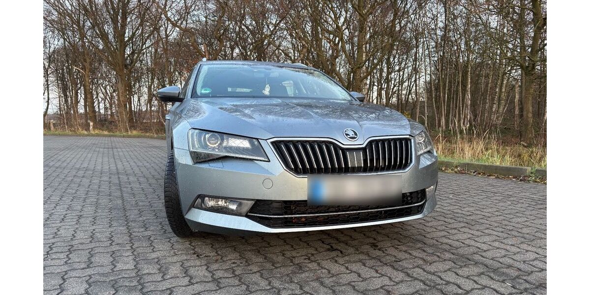 Skoda Superb 155.615 km 16.500 &euro; Calberlah 38547