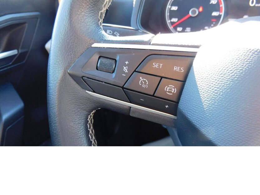 Seat Arona 1.0 Style TSI BMT Navi Klima Alu 29.300 km 16.390 € Vordorf 38533